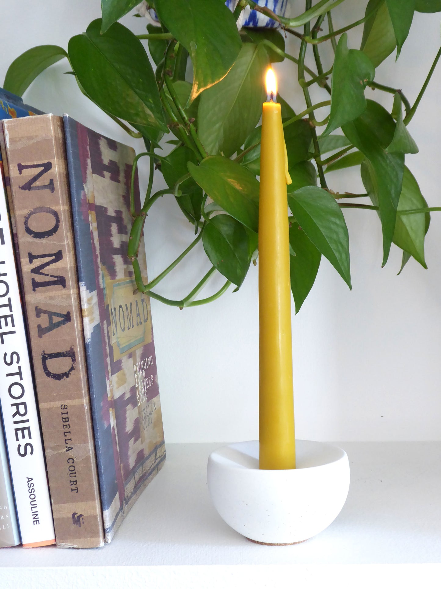 Concrete candle holder - natural grey or white