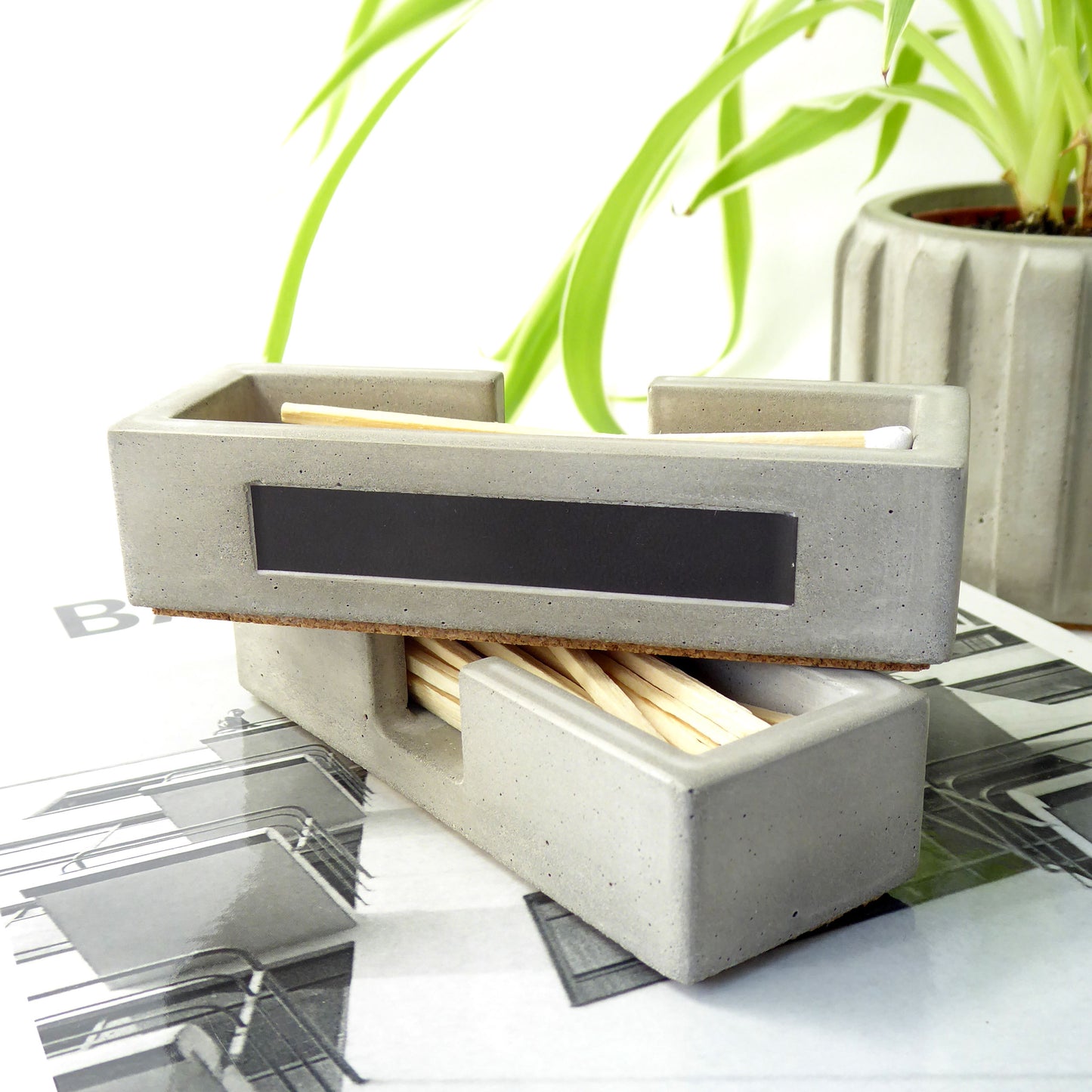 Concrete matchstick holder with striker & long matches - natural grey